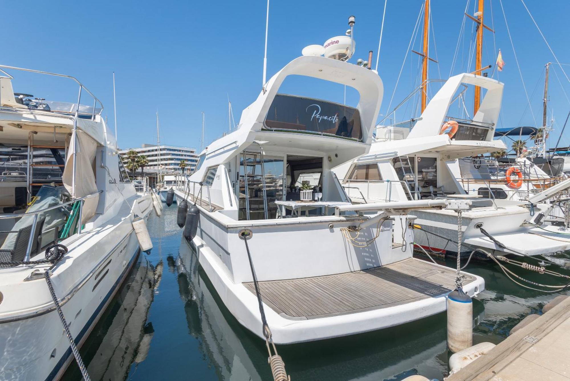Barco Muy Romantico Con Parking Bateau-hôtel